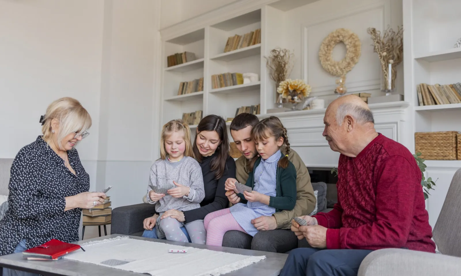 Parents Should Build Healthy Relationships With Their Adult Children But Know When to Step Back
