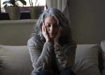 7 Ways Empty-Nesters Overcompensate When They Are Vulnerable